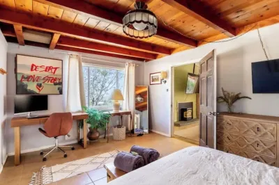 Charming 4-bedroom house with AC and WiFi in peaceful Whitewater