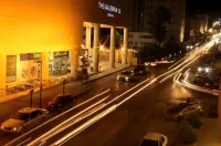 Luxurious studio 13 mins to downtown - few steps to great foods, cafes, shops