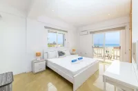 Sirens Beach House