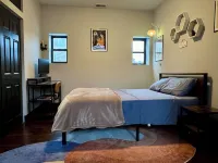 Cozy & Chic 2BR Loft on 18th St in Chicago