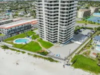 Breathtaking oceanfront views! Balcony! Private Pool, Beach Access, Daytona!
