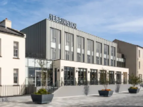 The Ebrington Hotel Hotels near Guildhall