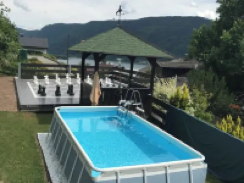 "The Lakeview" Has Expanded: Rooftop Apartment 1. Hotels in Gemeinde Steindorf am Ossiacher See