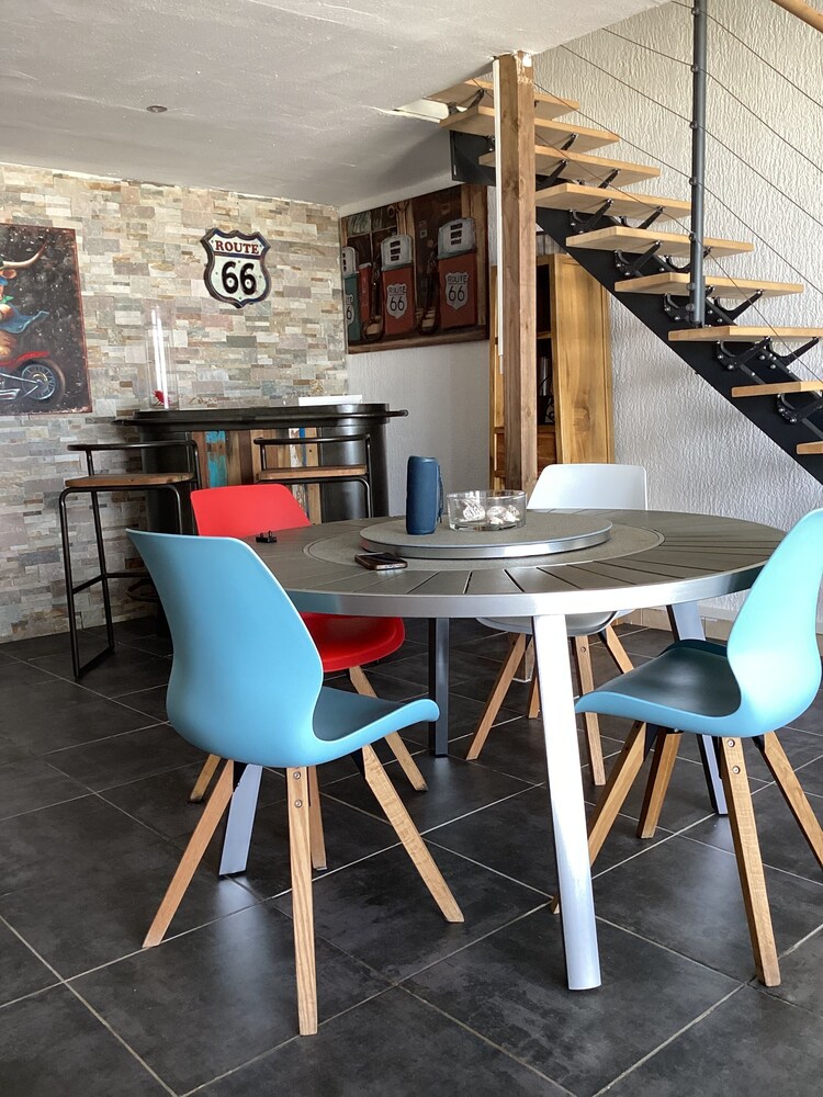 Cosy Frangipani duplex with sea and Saint Barthelemy views Hotels in Sandy Ground