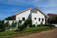 Modern luxury 4BR Sosua Villa, sea view, pool, jacuzzi, walk to beaches, town