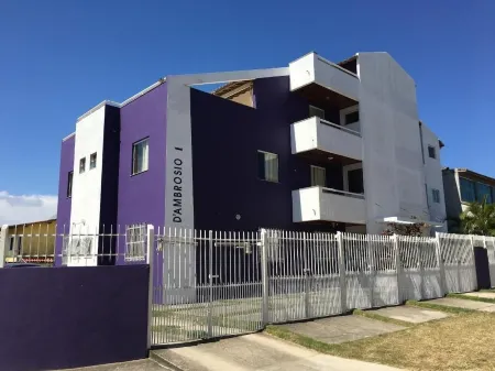 Entire floor coverage - 180m2 - Lagoon view.