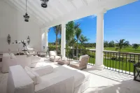 Luxurious Ocean and Golf View Villa staffed with Private Chef, Butler and Maid!