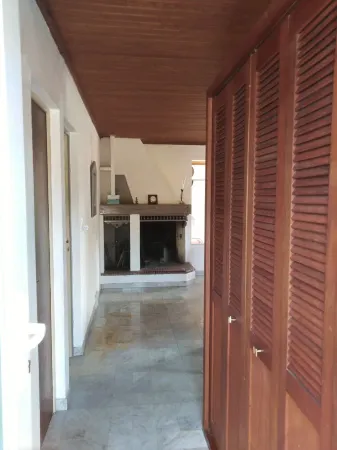 Maison Avec Très Grand Jardin : Plage à Pied, Piste Cyclable, Отели в г. Долю-д'Олерон