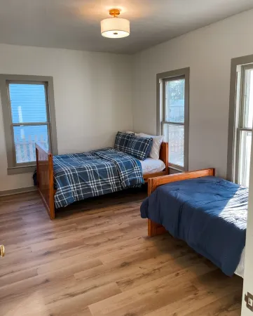 Freshly Updated house near Wilson Lake, Kansas’s nicest lake!!! Отели в г. Лукас