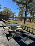 Tranquil Waterfront Retreat: 4BR/2.5BA Cozy Lakehouse on the Water!