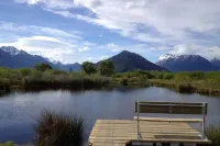 Unique Modern Log Home - Stunning Mountain Views, Designed for Comfort