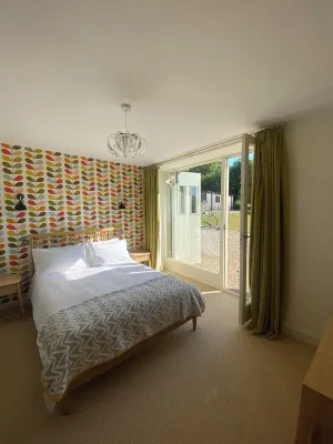 Blossom Barn - Beautiful Grade 2 listed barn conversion