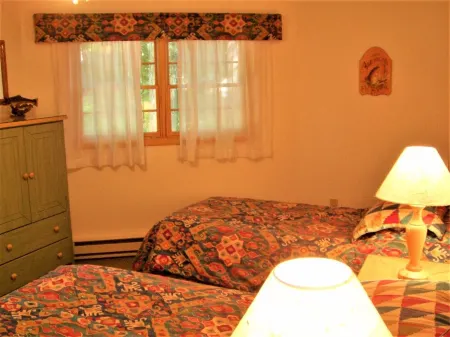 Fantastic Torch Lake Waterfront Cottage B ~ Tennis Court ~ Kayaks And SUP's!