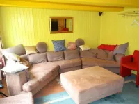 Grand Chalet am Bergflüsschen mit Kickertisch, Sauna & Waldschwimm-bad