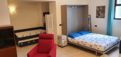 Apartment 300 m beach Costa Marina di Pinamare -WIFI-A/C-SMART TV 43"
