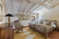 LE SCUDERIE: Villa with private pool and garden