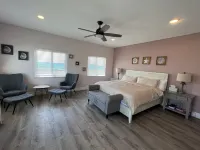 Beach front vacation rental - perfect for families! Hoteles en 