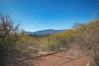 Charming 3-bedroom house with AC, WiFi in tranquil Cottonwood