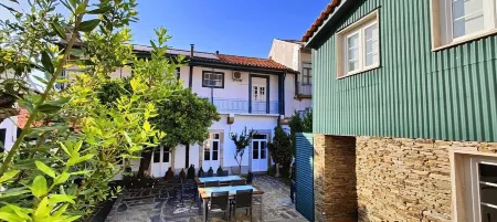 Casa Da Avo - Turismo de Habitacao Отели в г. Торре-де-Монкорву