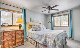 Lakefront Mercer Home Private Dock and Kayaks!