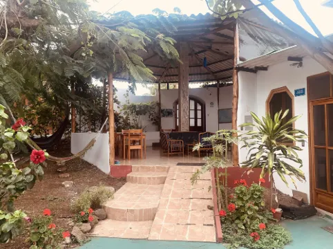 Hostal White House Galapagos