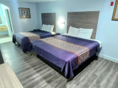 スコティッシュ インズ アンド スイーツ イースト サム ハウストン パークウェイ チャネルヴューのホテル