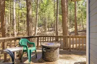 Hike, Ski & Sip: Arnold Cabin 4 Mi to State Park! - balcony