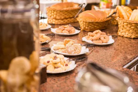 Stratus Centro Hotel Отели рядом с достопримечательностью «Centro Cultural Fundação CSN»