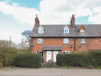 2 Organsdale Cottages Hotels near Delamere Farm Shop
