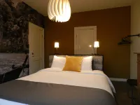 Bed & Breakfast Guesthouse Leman - Bed and Breakfasts