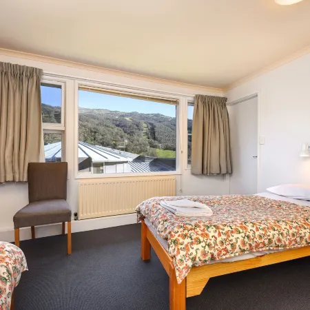 Kasees Apartments & Mountain Lodge
