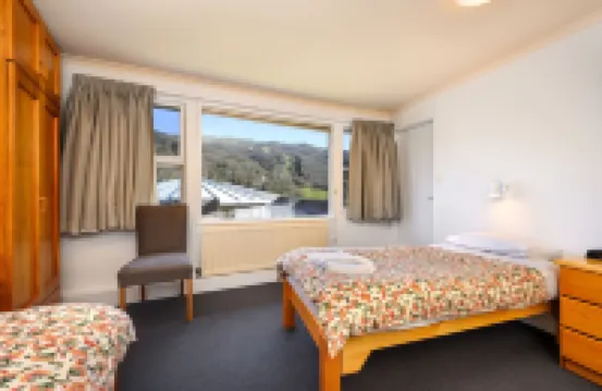 Kasees Apartments & Mountain Lodge