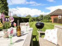 East Farm Cottage Hotels in West Lindsey District