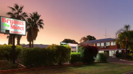 Bryants Motel Roma