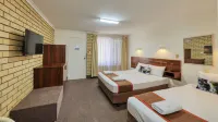 Bryants Motel Roma Hotels in Roma