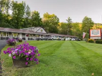 Sleep Woodstock Motel Hotels in Windsor County