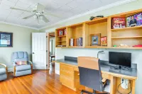 3 Blocks to Lake Ontario: Getaway in Cape Vincent! - 3-Star