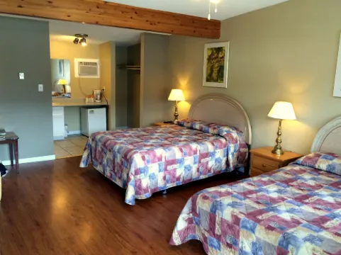 Golden Sands Resort Motel