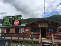 Denali Rainbow Village RV Park and Motel Hotels in Healy