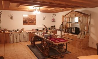 Hotel Mira
