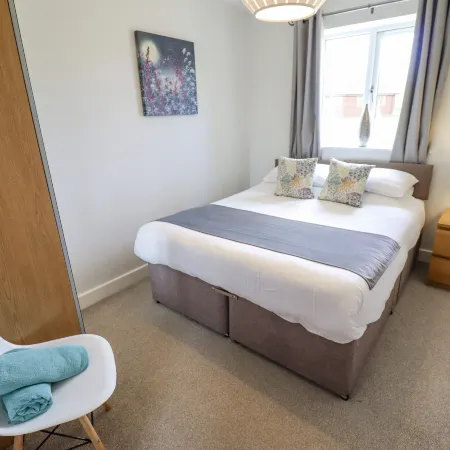 Lily-Pad Lodge