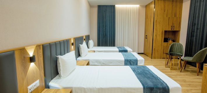 อัจวา พลาซา พรีเมียม โรงแรม โรงแรมในบุคารา