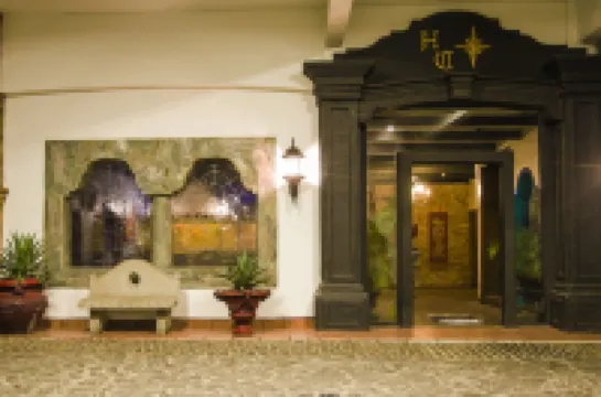 ホテル コスモス ドン カルロス