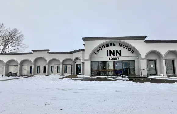 拉克姆汽車旅館