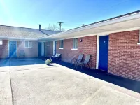 Travelers Inn Olney Hotels in Olney