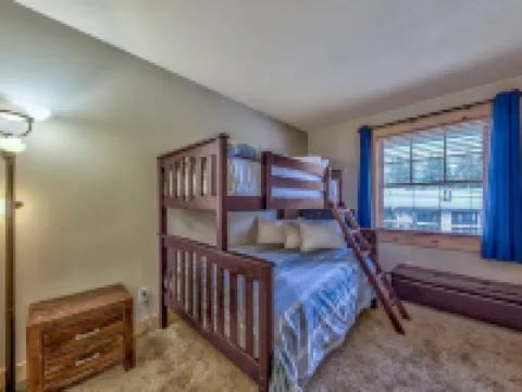 R101 Timber Ridge Hotels in Kirkwood