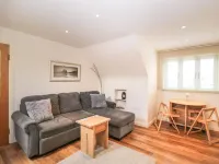 Shephards Retreat Hotels in Charlton Mackrell