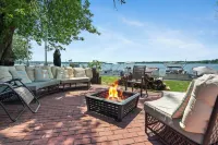 Fife Lake Lodge - parking