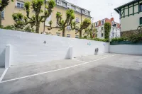 Abba Apartments Playa de Gros San Sebastián - parking