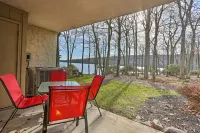 Condo on Big Boulder Lake w/ Community Pool Access - parking